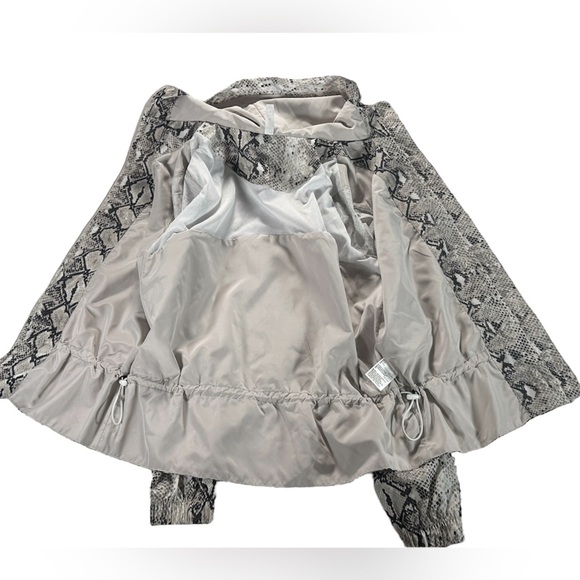 Ideology Womens Lightweight Snake Print Anorak Jacket Gray - Picture 4 of 6
